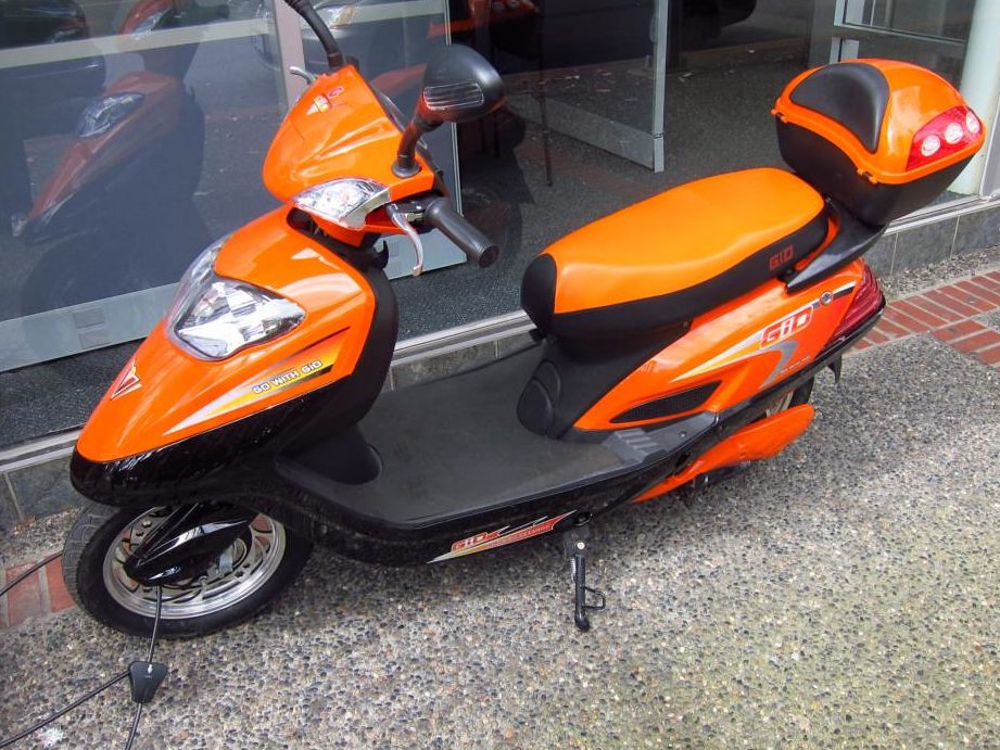 Giio motor 1 giio motor