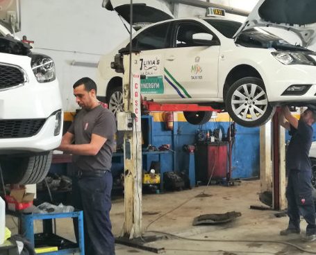 Taller de Mecánica Auto Taxi 1 taller de mecanica auto