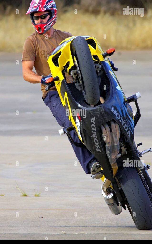 Taller de motos Mono Stunt 1 taller de motos mono stunt