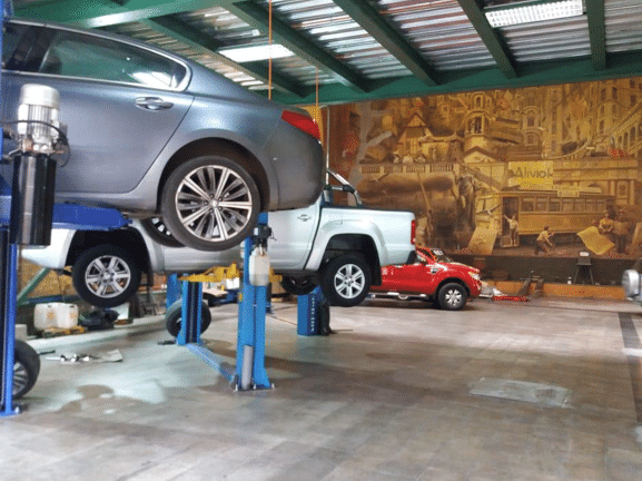 Taller mecanico de vehículo pesado Rey 1 taller mecanico de vehiculo pesado rey