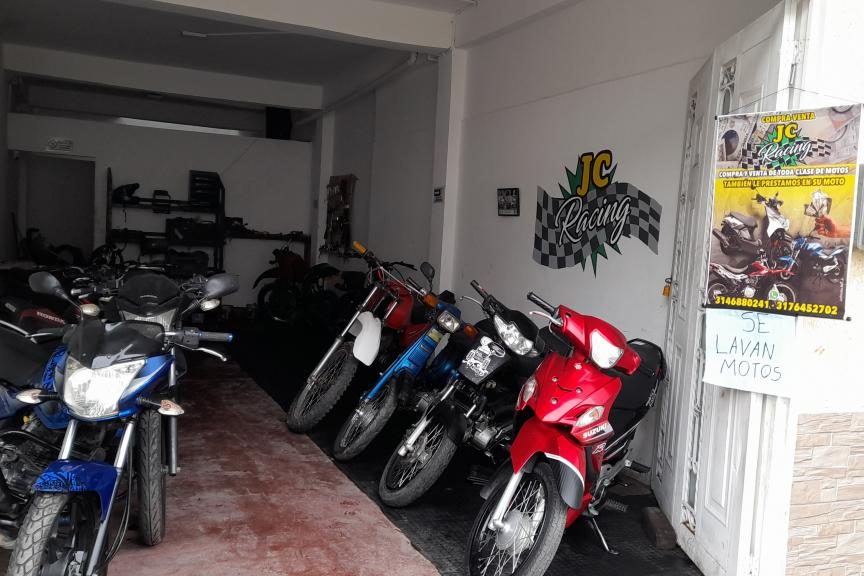Taller Y Compraventa De Motos JC RACING 1 taller y compraventa de motos jc racing